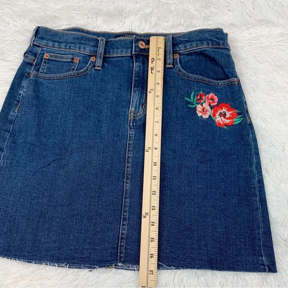 J‎ Crew Raw edge floral embroidered denim a-line mini skirt in blue